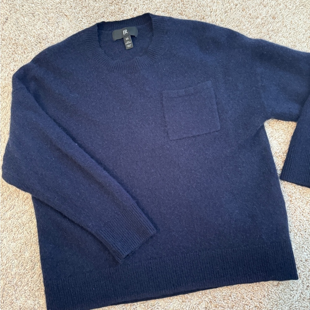 Banana Republic CARO OVERSIZED LIGHTWEIGHT CASHMERE SWEATER Size XS - Picture 4 of 10